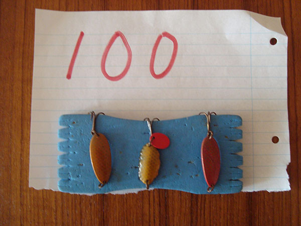 100